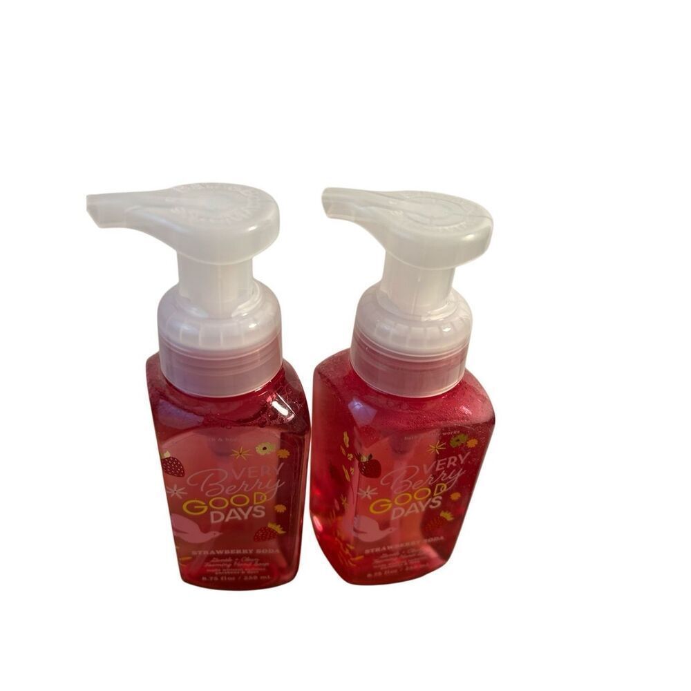 2 Bath‎ Body Very Berry Good Days hand foam new